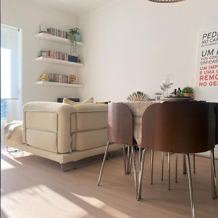 Lisbon, Renovated T2 Apartment Portas De Benfica أمادورا المظهر الخارجي الصورة