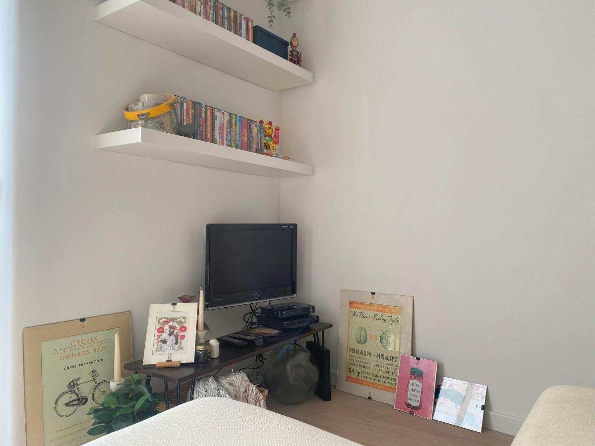 Lisbon, Renovated T2 Apartment Portas De Benfica أمادورا المظهر الخارجي الصورة