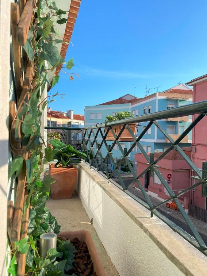 Lisbon, Renovated T2 Apartment Portas De Benfica أمادورا المظهر الخارجي الصورة