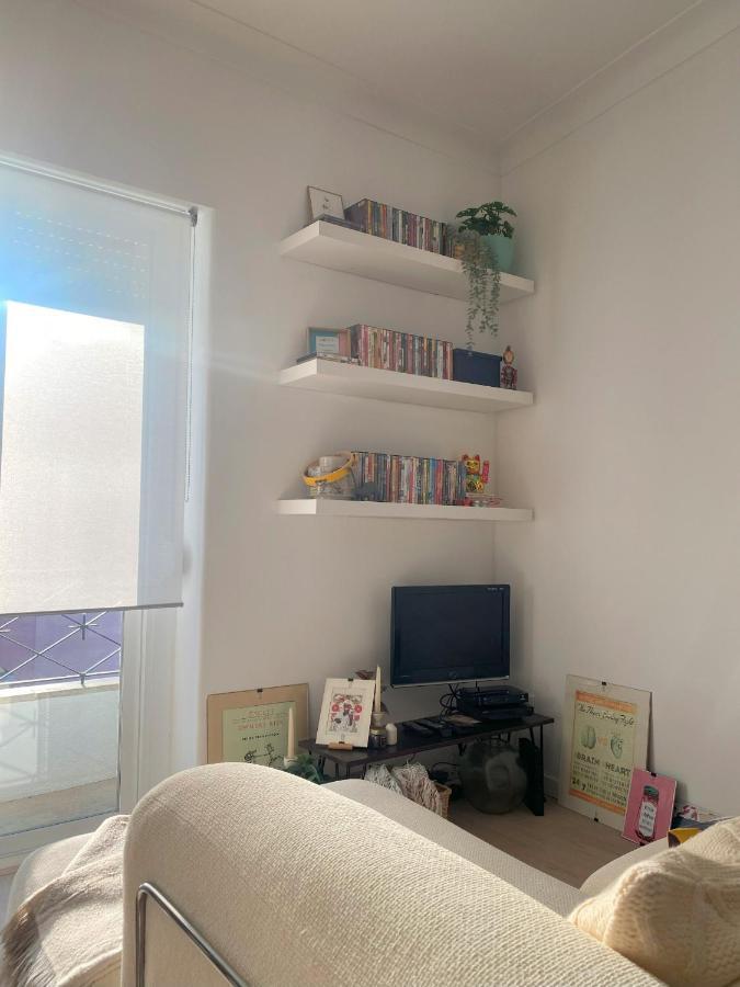 Lisbon, Renovated T2 Apartment Portas De Benfica أمادورا المظهر الخارجي الصورة
